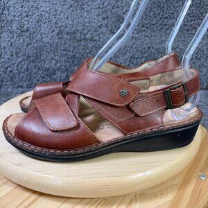 Finn Comfort Gomera Sandals Womens Size 10 Brown Leather Buckle Made in Germany